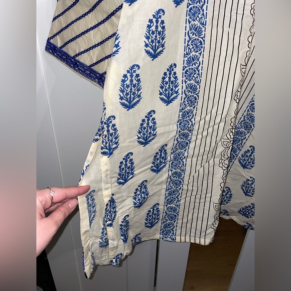 Dress - Picture 14 of 16